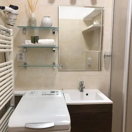 Apartman Dante דירה *